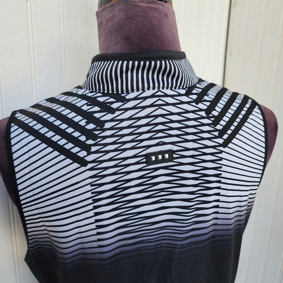 Jamie Sadock Sleeveless Zip Golf Top Pink Black Print Stretch Performance L - Picture 7 of 12